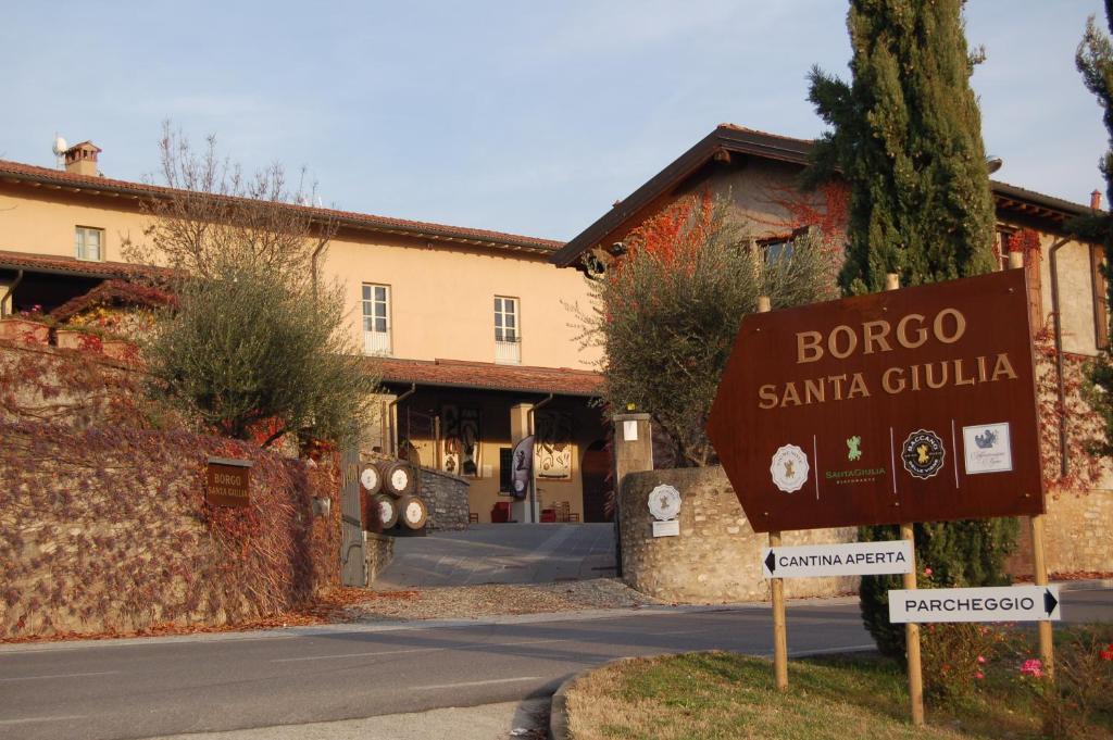 Borgo Santa Giulia Villa Corte Franca Eksteriør bilde